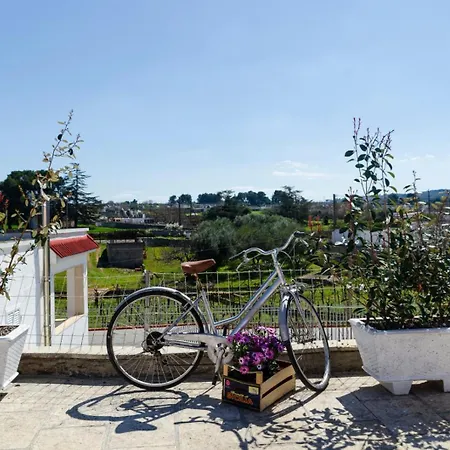 Trullo Il Divenire * Martina Franca